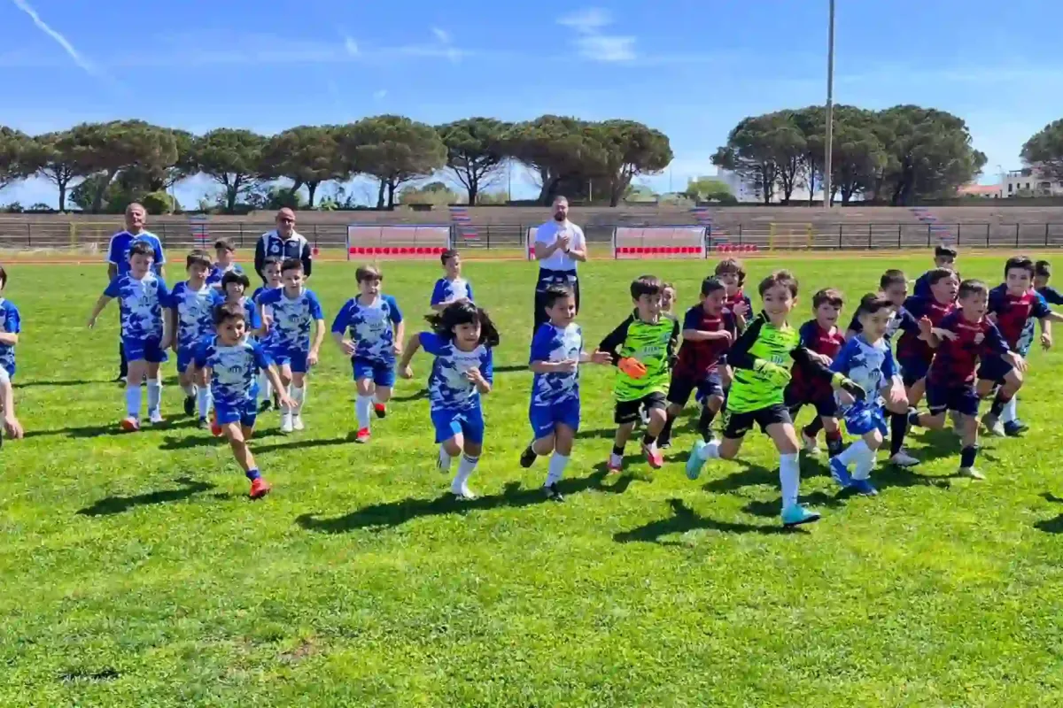 Nuovo sito Polisportiva Quartieri Riuniti dedicato a calcio giovanile e famiglie.